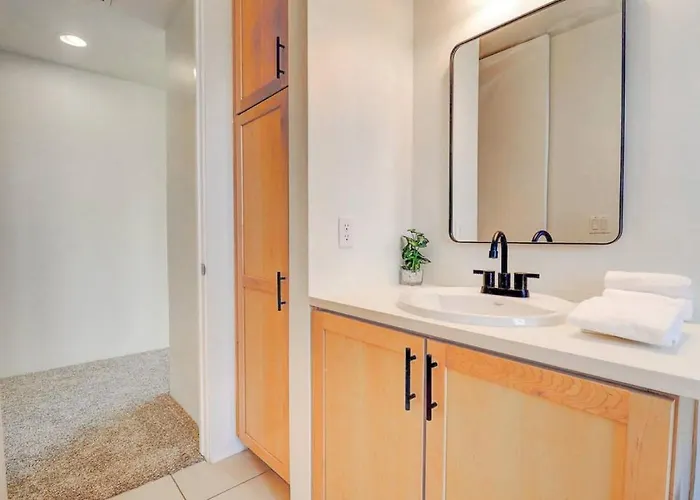 Epic 6br With Pool, And Fire Pit - Walk To Trails
