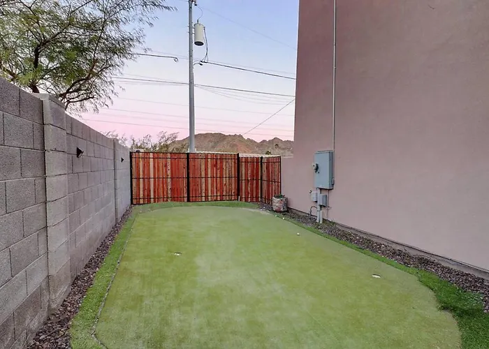 Epic 6br With Pool, And Fire Pit - Walk To Trails Holiday home *